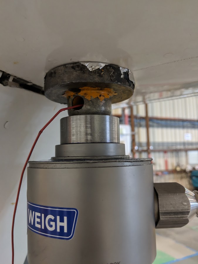 aircraft weighing kit, aircraft scale kit, aircraft weighing equipment, aircraft weighing system, aircraft scale, aircraft scales, aircraft weighing system, aircraft weighing, gulfstream weighing, top of jack aircraft weighing, 
